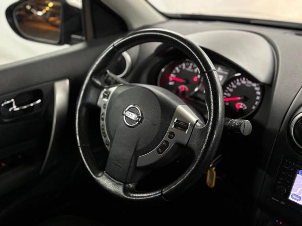 Nissan Qashqai I Рестайлинг с пробегом 2012 года, цена 1 049 000 рублей, 185000 км, внедорожник, Автокод Объявления