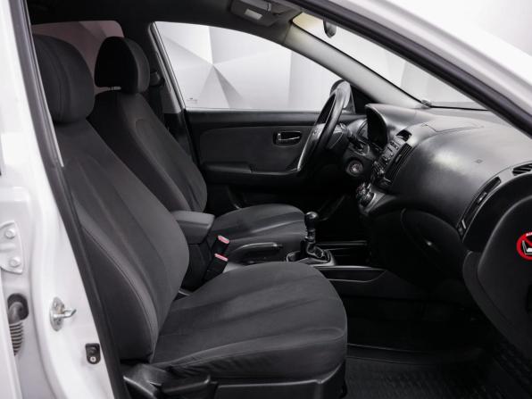 Hyundai Elantra IV (HD) с пробегом 2010 года, цена 635 000 рублей, 221257 км, седан, Автокод Объявления