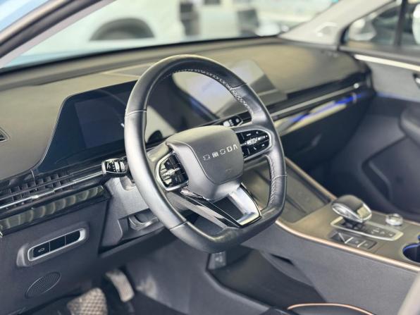 Omoda C5 I с пробегом 2023 года, цена 1 795 000 рублей, 29440 км, внедорожник, Автокод Объявления