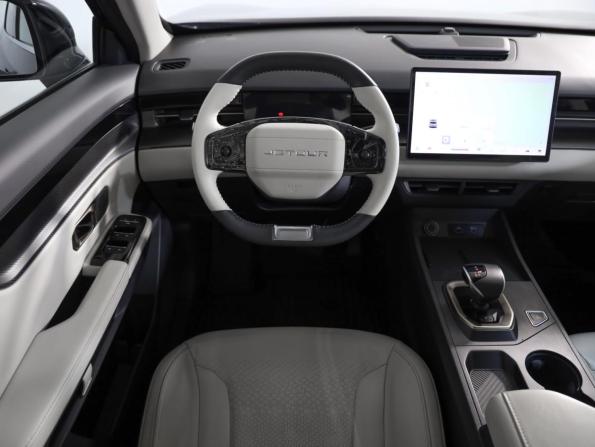 JETOUR DASHING I с пробегом 2023 года, цена 1 825 000 рублей, 49312 км, внедорожник, Автокод Объявления