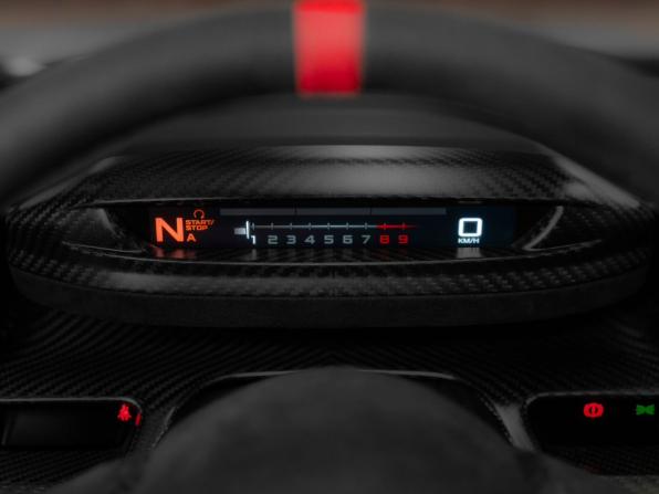 McLaren Senna с пробегом 2019 года, цена 140 000 000 рублей, 2773 км, купе, Автокод Объявления