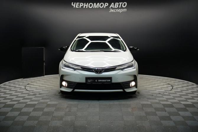 Toyota Corolla XI (E160 E170 E180) Рестайлинг 1 с пробегом 2017 года, цена 1 799 000 рублей, 88669 км, седан, Автокод Объявления