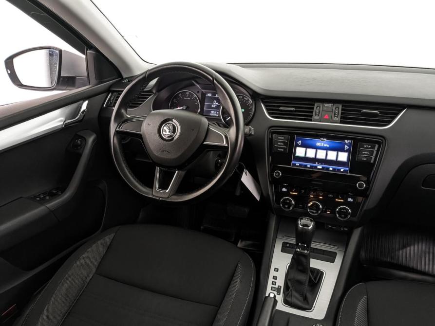 Skoda Octavia III (A7) Рестайлинг Москва  - изображение 26