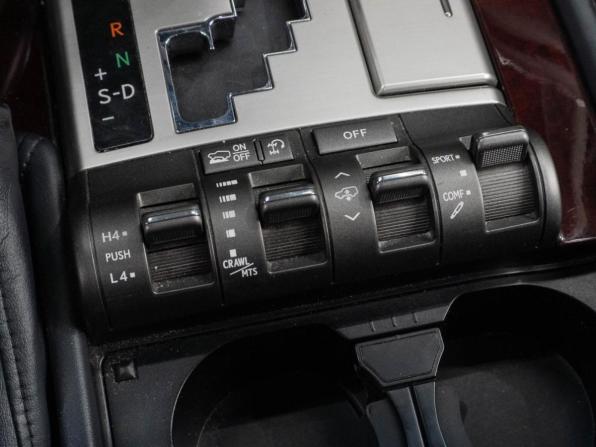 Lexus LX III Рестайлинг с пробегом 2014 года, цена 5 099 000 рублей, 282762 км, внедорожник, Автокод Объявления