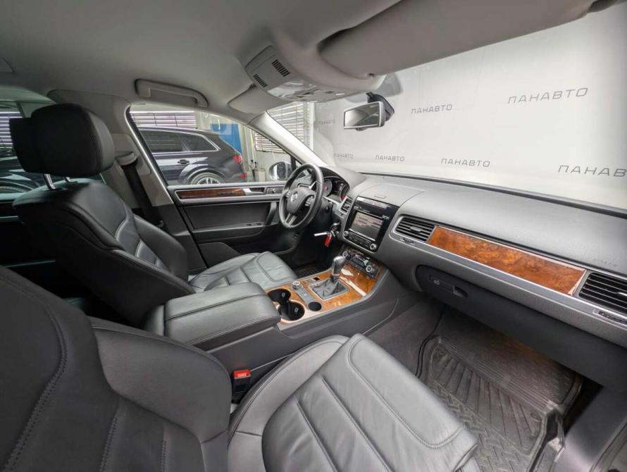 Volkswagen Touareg II Москва  - изображение 13