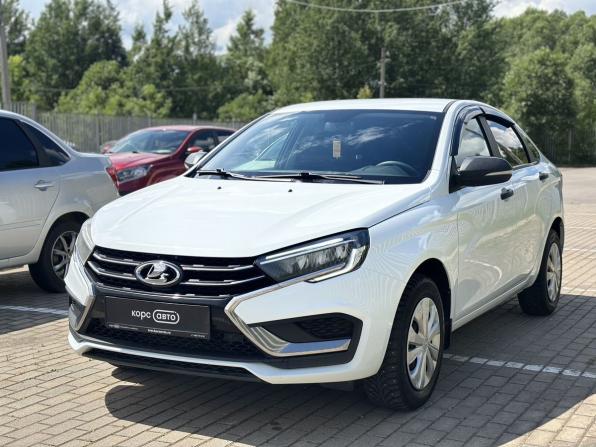 Lada (ВАЗ) Vesta I Рестайлинг (NG) с пробегом 2023 года, цена 955 500 рублей, 45662 км, седан, Автокод Объявления