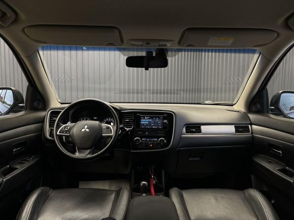 Mitsubishi Outlander III с пробегом 2012 года, цена 1 287 000 рублей, 160330 км, внедорожник, Автокод Объявления