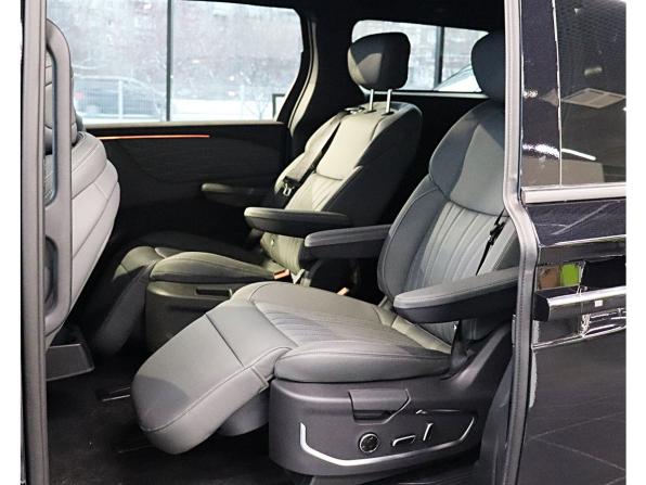 Новый Sollers SP7 2026 года, цена 5 075 000 рублей, минивэн, Автокод Объявления