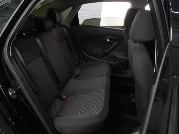 Volkswagen Polo V с пробегом 2013 года, цена 899 000 рублей, 140854 км, седан, Автокод Объявления