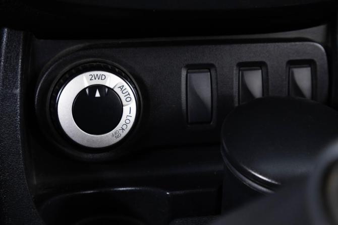 Renault Duster I Рестайлинг с пробегом 2015 года, цена 1 259 000 рублей, 193000 км, внедорожник, Автокод Объявления