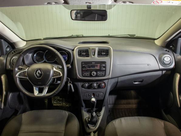 Renault Sandero II Рестайлинг с пробегом 2018 года, цена 1 180 000 рублей, 141043 км, хэтчбек, Автокод Объявления