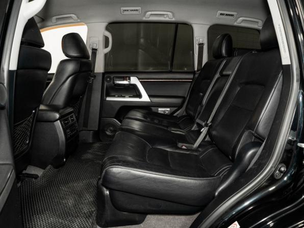 Toyota Land Cruiser 200 Series Рестайлинг 1 с пробегом 2012 года, цена 4 040 000 рублей, 226365 км, внедорожник, Автокод Объявления