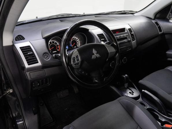 Mitsubishi Outlander II Рестайлинг с пробегом 2011 года, цена 1 030 000 рублей, 215966 км, внедорожник, Автокод Объявления