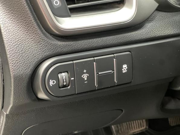 Kia Ceed III с пробегом 2018 года, цена 1 749 500 рублей, 87100 км, хэтчбек, Автокод Объявления