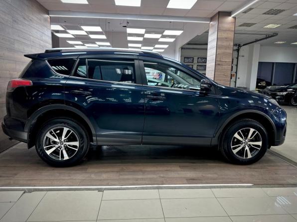 Toyota RAV4 IV (XA40) Рестайлинг с пробегом 2018 года, цена 1 990 000 рублей, 129623 км, внедорожник, Автокод Объявления