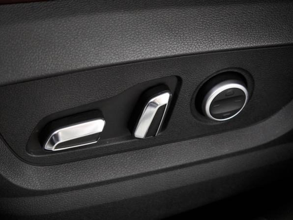 Chery Tiggo 7L I с пробегом 2025 года, цена 2 395 000 рублей, 36630 км, внедорожник, Автокод Объявления
