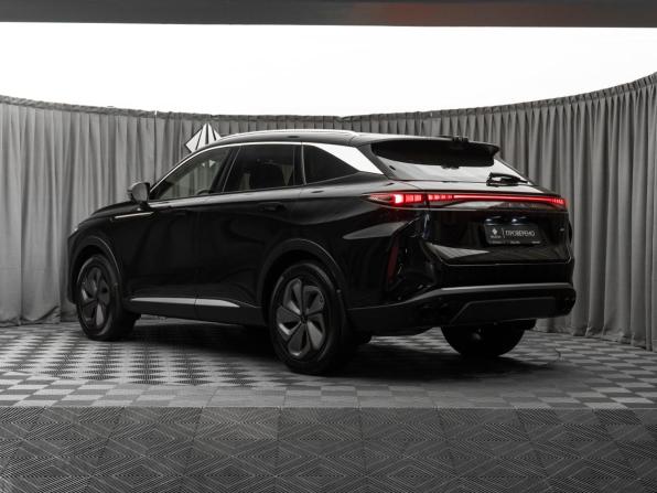 Exeed RX с пробегом 2023 года, цена 3 100 000 рублей, 35767 км, внедорожник, Автокод Объявления