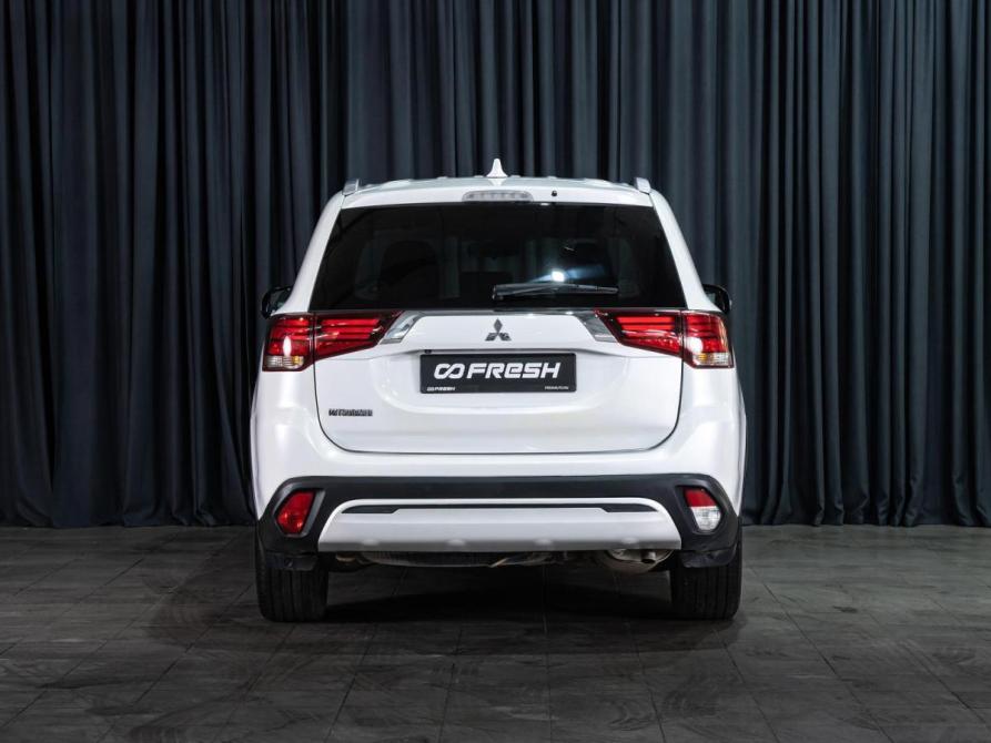 Mitsubishi Outlander III Рестайлинг 2 Волгоград  - изображение 4