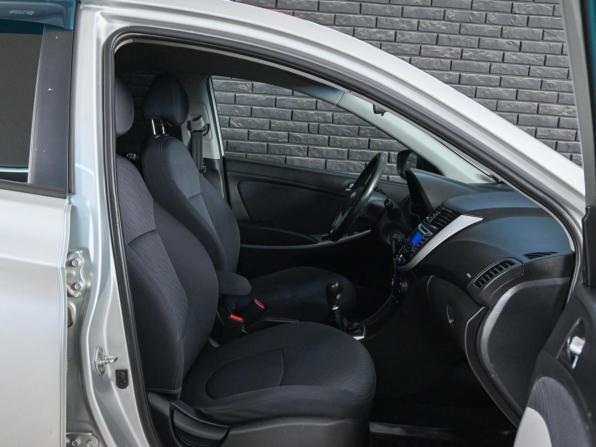 Hyundai Solaris I с пробегом 2013 года, цена 820 000 рублей, 146939 км, седан, Автокод Объявления
