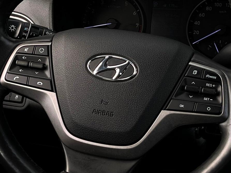 Hyundai Solaris II Санкт-Петербург  - изображение 21