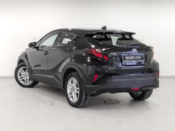 Toyota C-HR I Рестайлинг с пробегом 2021 года, цена 2 270 000 рублей, 157486 км, внедорожник, Автокод Объявления