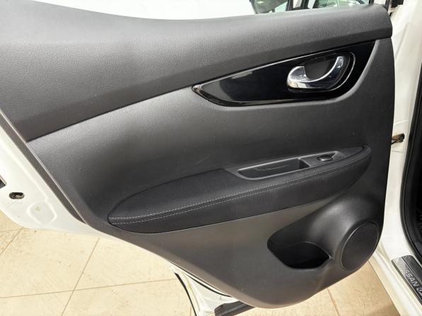 Nissan Qashqai II с пробегом 2014 года, цена 1 310 000 рублей, 203619 км, внедорожник, Автокод Объявления