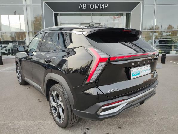 Geely Atlas II с пробегом 2024 года, цена 3 013 000 рублей, 30313 км, внедорожник, Автокод Объявления