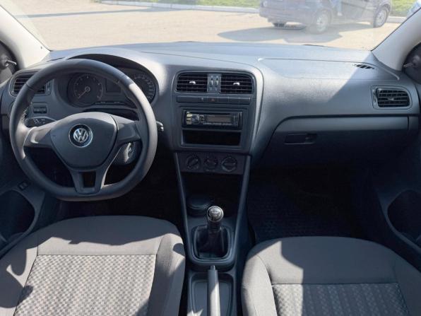 Volkswagen Polo V Рестайлинг с пробегом 2015 года, цена 920 000 рублей, 157887 км, седан, Автокод Объявления
