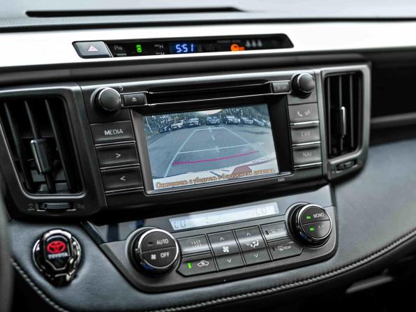 Toyota RAV4 IV (XA40) с пробегом 2014 года, цена 1 699 000 рублей, 278009 км, внедорожник, Автокод Объявления
