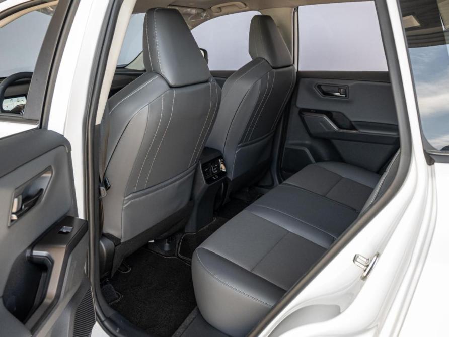 Toyota RAV4 VI (XA60) Краснодар  - изображение 11
