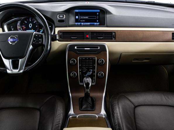 Volvo XC70 II Рестайлинг с пробегом 2014 года, цена 2 199 000 рублей, 165391 км, универсал, Автокод Объявления