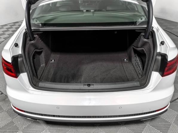 Audi A4 V (B9) с пробегом 2019 года, цена 2 574 000 рублей, 85611 км, седан, Автокод Объявления
