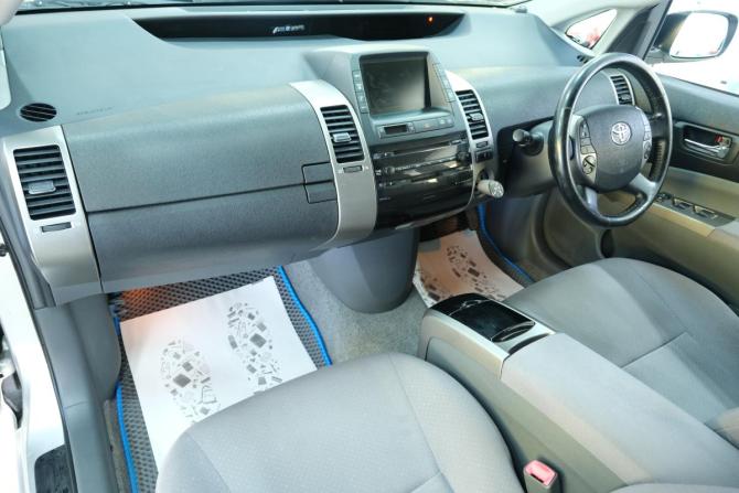 Toyota Prius II Рестайлинг (XW20) с пробегом 2008 года, цена 969 000 рублей, 227800 км, лифтбек, Автокод Объявления
