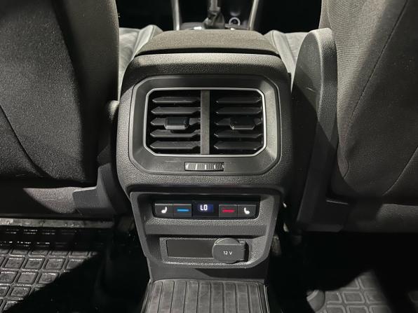 Volkswagen Tiguan II с пробегом 2017 года, цена 2 480 000 рублей, 126841 км, внедорожник, Автокод Объявления
