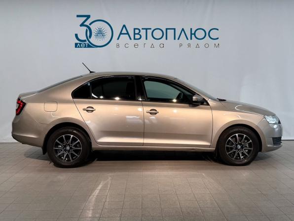 Skoda Rapid I Рестайлинг с пробегом 2019 года, цена 1 120 000 рублей, 170000 км, лифтбек, Автокод Объявления