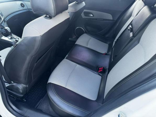 Chevrolet Cruze I Рестайлинг с пробегом 2013 года, цена 799 900 рублей, 157843 км, хэтчбек, Автокод Объявления