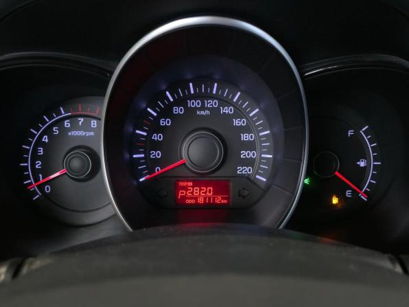 Kia Rio III с пробегом 2014 года, цена 949 000 рублей, 180000 км, седан, Автокод Объявления