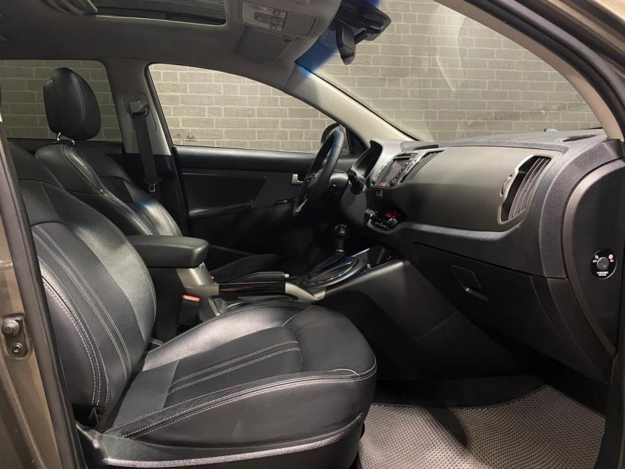 Kia Sportage III Рестайлинг Челябинск  - изображение 10