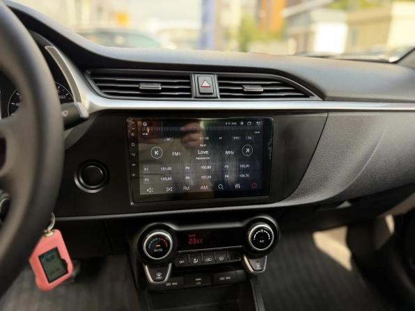 Kia Rio IV Рестайлинг с пробегом 2021 года, цена 1 535 000 рублей, 95172 км, седан, Автокод Объявления