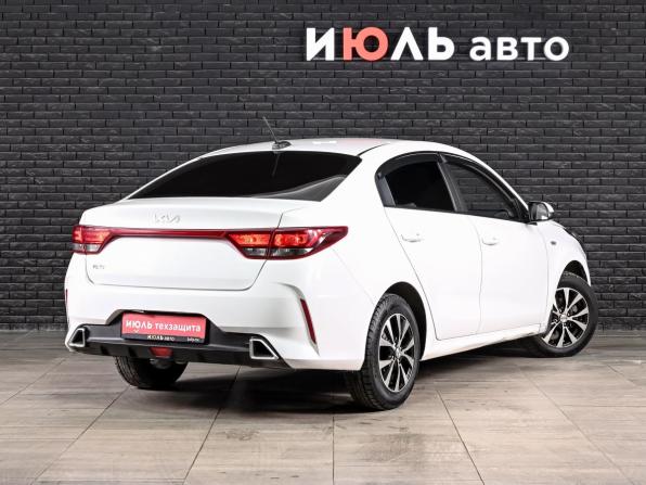 Kia Rio IV Рестайлинг с пробегом 2021 года, цена 1 500 000 рублей, 171438 км, седан, Автокод Объявления
