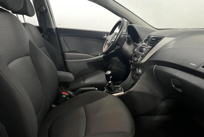 Hyundai Solaris I с пробегом 2014 года, цена 1 310 000 рублей, 17852 км, хэтчбек, Автокод Объявления