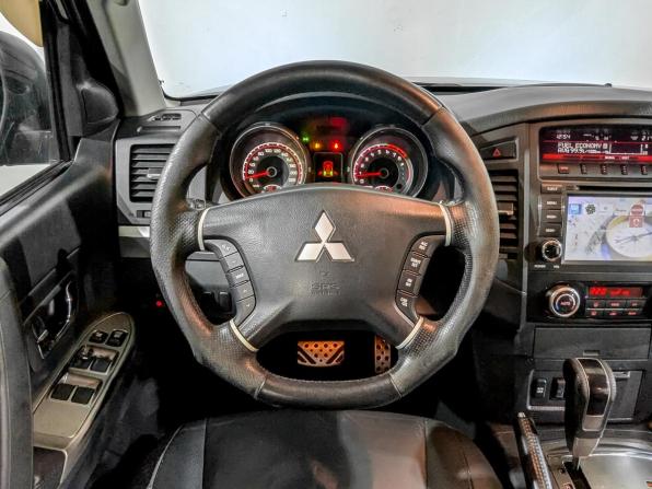 Mitsubishi Pajero IV Рестайлинг 1 с пробегом 2011 года, цена 1 950 000 рублей, 170599 км, внедорожник, Автокод Объявления