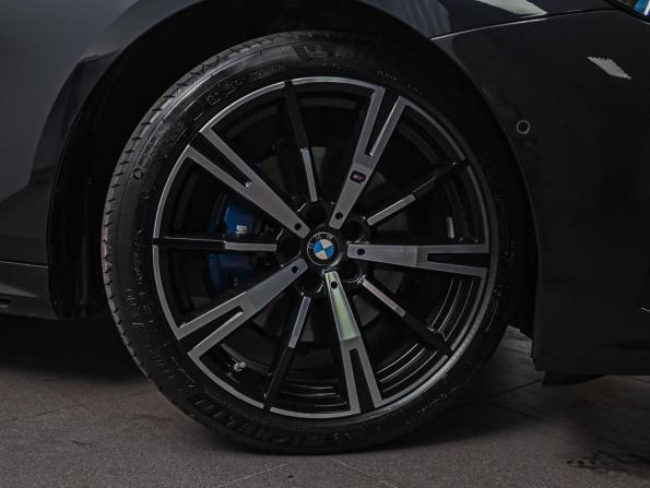 BMW 5 серии VIII (G60/G61/G68) с пробегом 2023 года, цена 7 699 000 рублей, 45839 км, седан, Автокод Объявления