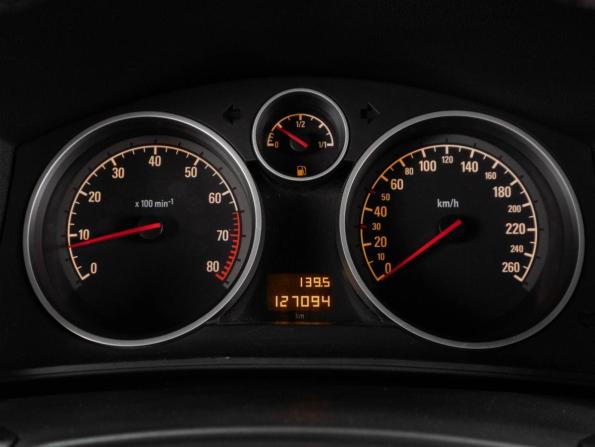 Opel Astra H Рестайлинг с пробегом 2007 года, цена 700 000 рублей, 127093 км, хэтчбек, Автокод Объявления