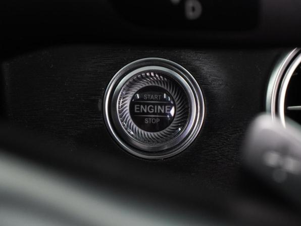Mercedes-Benz E-Класс V (W213 S213 C238) с пробегом 2018 года, цена 3 339 000 рублей, 165157 км, седан, Автокод Объявления