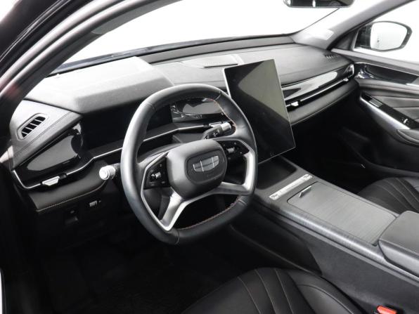 Geely Preface I с пробегом 2024 года, цена 2 699 000 рублей, 18011 км, седан, Автокод Объявления