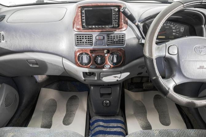 Toyota Raum I с пробегом 1998 года, цена 269 000 рублей, 450000 км, компактвэн, Автокод Объявления