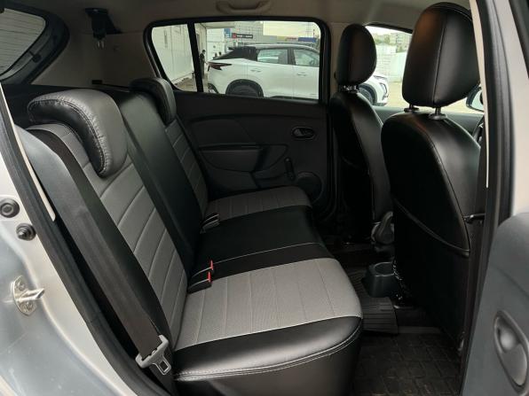 Renault Sandero II Рестайлинг с пробегом 2021 года, цена 1 450 000 рублей, 11200 км, хэтчбек, Автокод Объявления