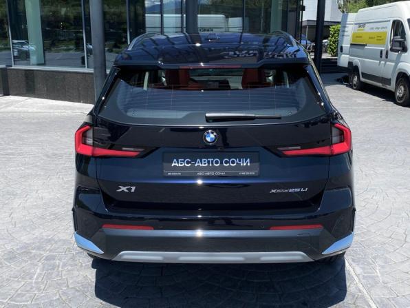 BMW X1 III (U11/U12) с пробегом 2024 года, цена 5 449 000 рублей, 132 км, внедорожник, Автокод Объявления
