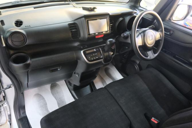 Honda N-BOX I с пробегом 2015 года, цена 679 000 рублей, 123000 км, хэтчбек, Автокод Объявления